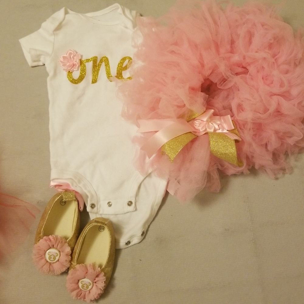 Minnie Mouse Birthday set Red only